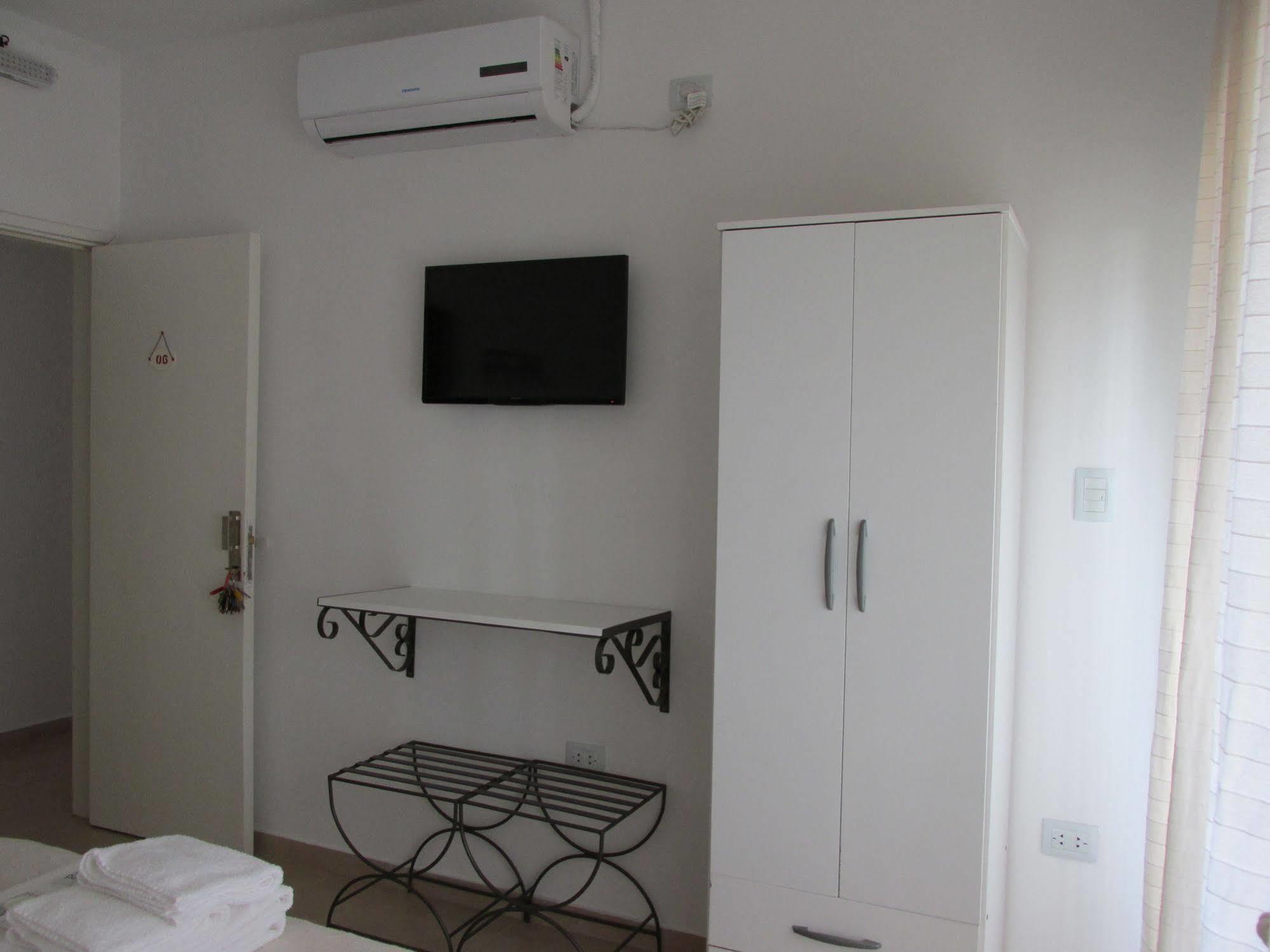 Faro Del Parque Hotel Córdoba Kültér fotó